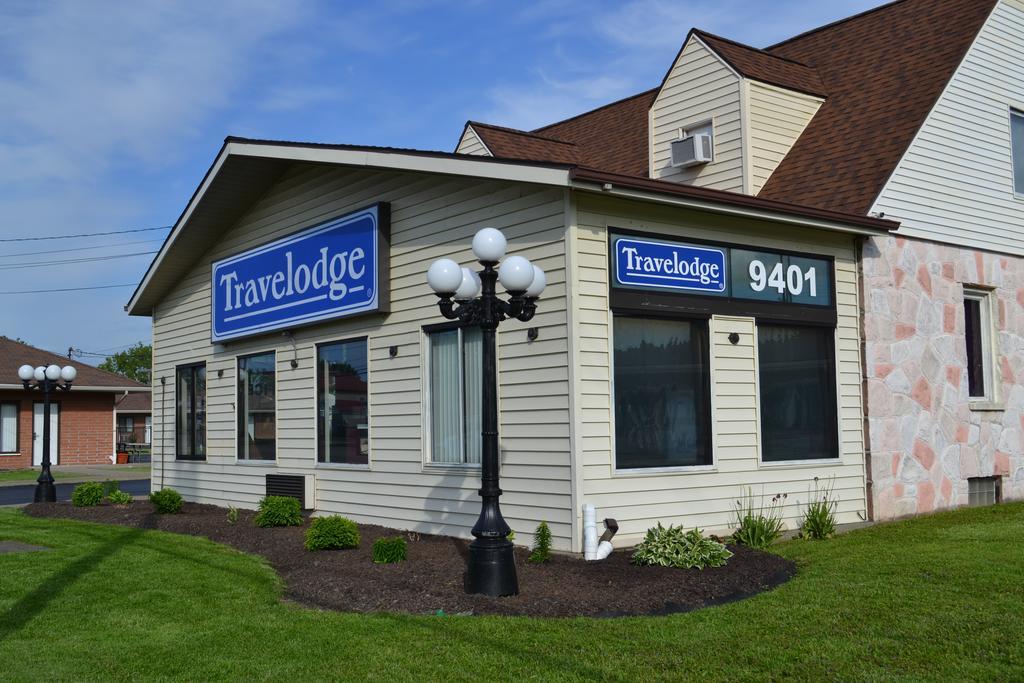 Travelodge By Wyndham Niagara Falls - New York Kültér fotó
