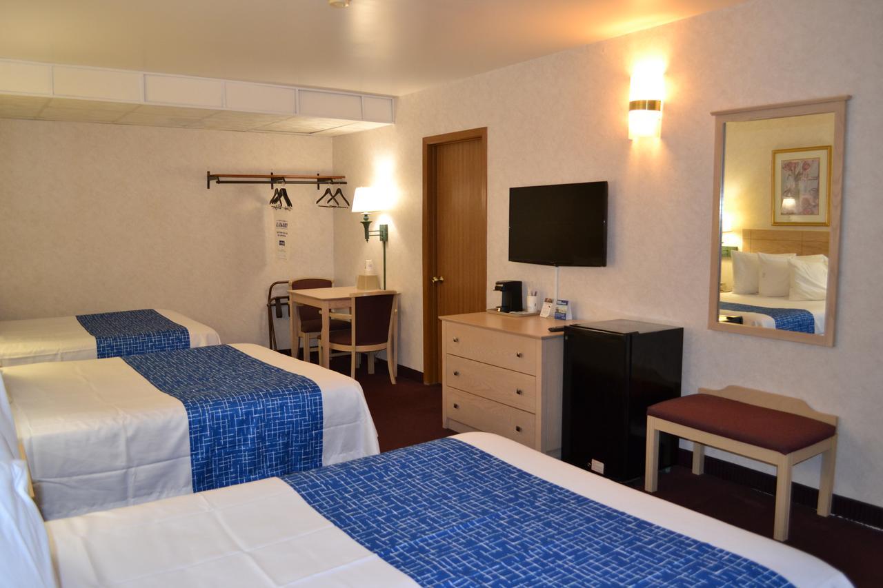 Travelodge By Wyndham Niagara Falls - New York Szoba fotó
